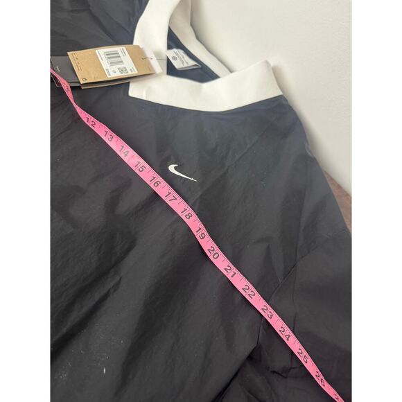Nike Essentials XXL Loose Fit, UV Protection, Black and White NWT - Picture 9 of 11